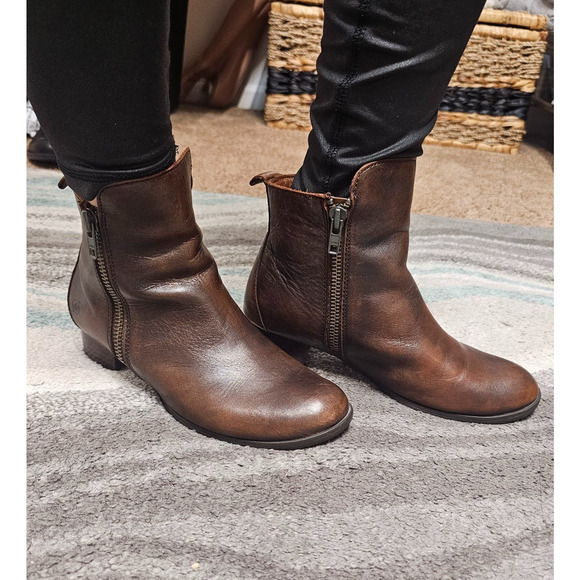 BORN Brown heeled boots women's size 6.5 zip - Picture 1 of 7
